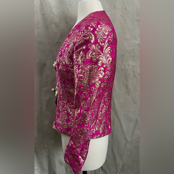 Farinae Collections Vintage Fuchsia and Gold Embroidered Jacket Size 8​​ - Picture 3 of 8